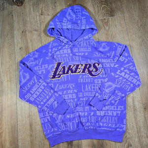 NBA Lakers Hoodie Mens M Purple AOP Spell Out Logo Streetwear Pullover 2022